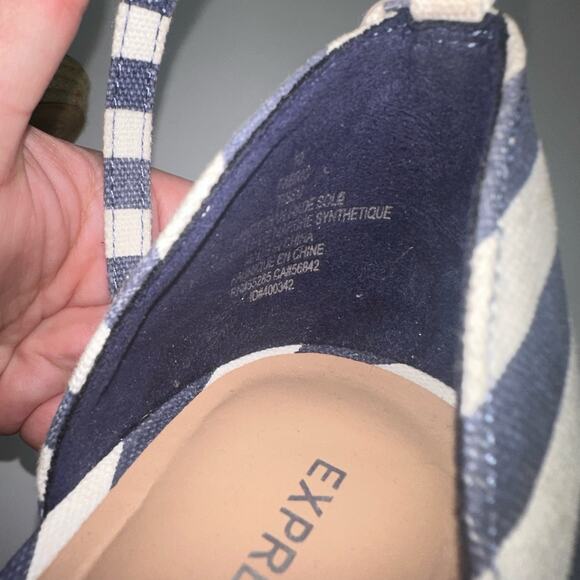 Express Women's Striped Wedge Heels Size 10 Navy White Open Toe Summer Vacation - Picture 3 of 11